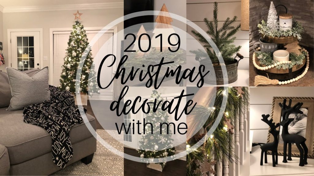 CHRISTMAS DECORATE WITH ME 2019 | Holiday Decor | Home Decor | Clean With Me