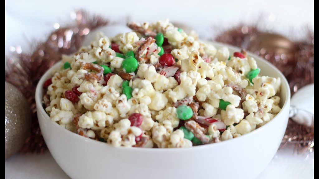 Christmas Crunch Popcorn | Christmas Recipe