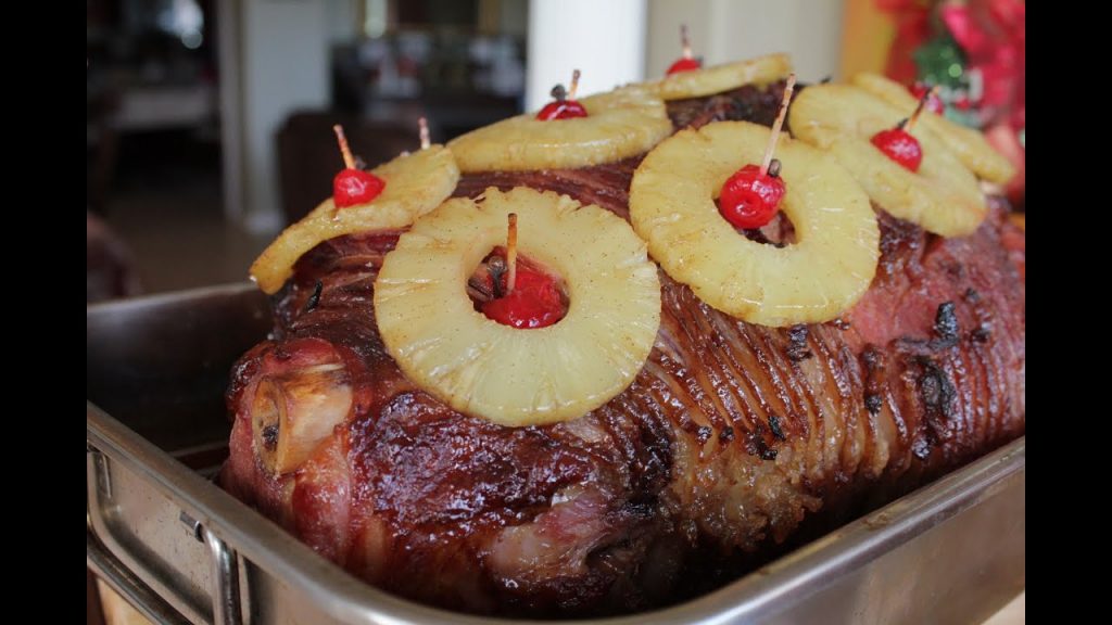 Christmas Honey Baked Ham with Pineapple — A Retro Recipe