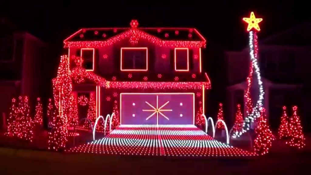 Christmas Lights at Station Drive