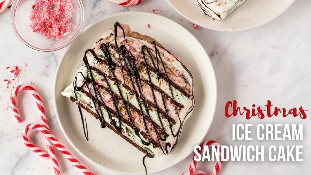 EASY Christmas Ice Cream Sandwich Cake | The Recipe Rebel