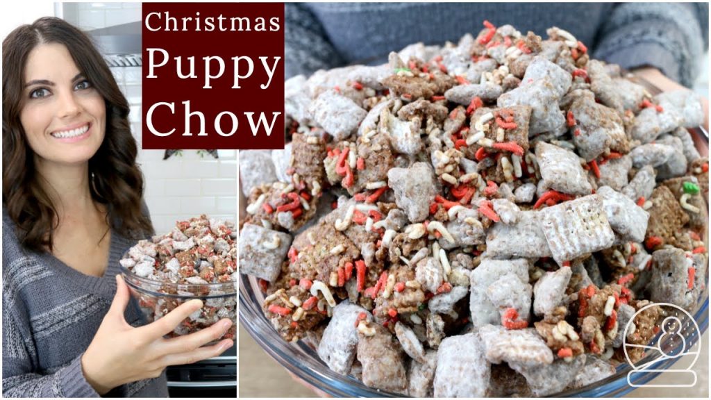 Easy Christmas Puppy Chow Recipe | Muddy Buddies