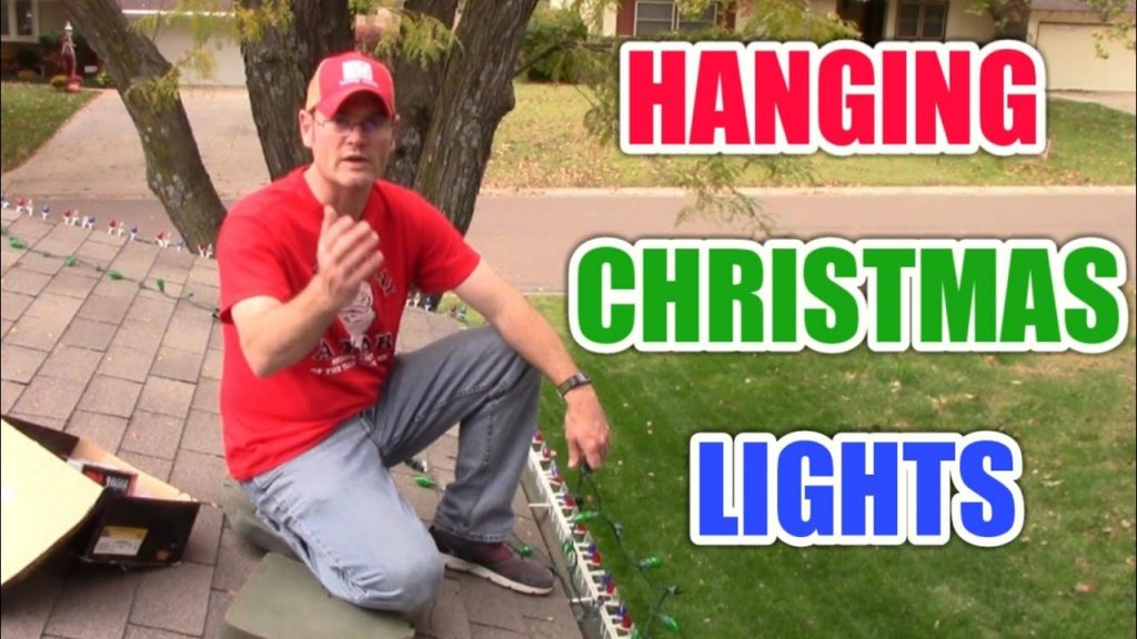 How To Hang Christmas Lights On Your Roof | Tips And Tricks!!!