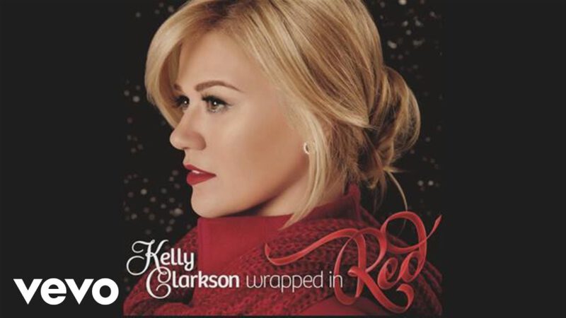 Kelly Clarkson – White Christmas (Audio)