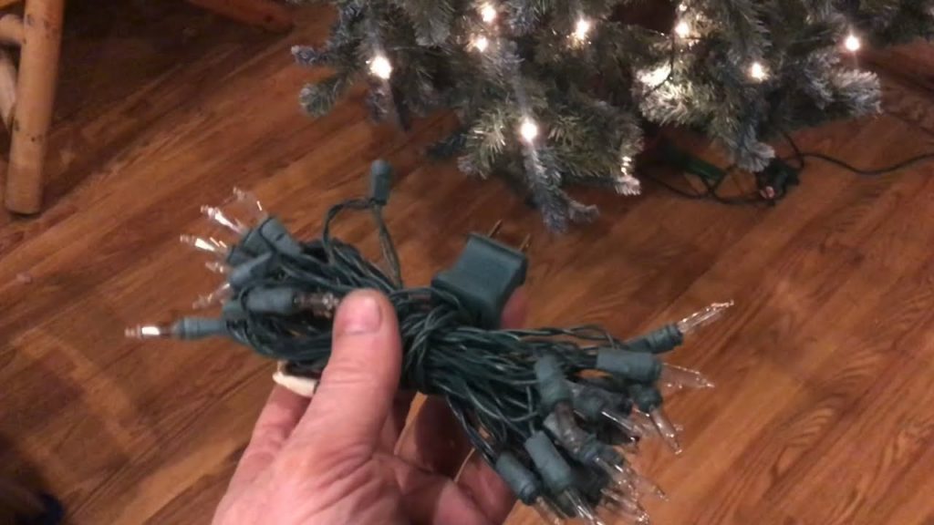 how to “wrap” Christmas lights WITHOUT TANGLING