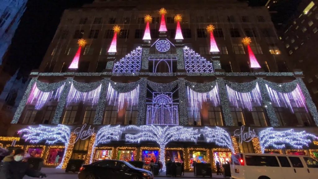 【4K】Saks Fifth Avenue Christmas Light Show New York City November 24, 2020 | New York Christmas Walk